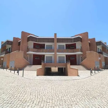 Millennium Golf By Fhr Piscina & Parking Apartament