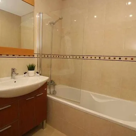 Millennium Golf By Fhr Piscina & Parking